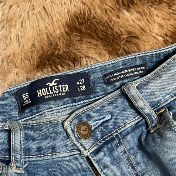 Blue jeans - Picture 3 of 4